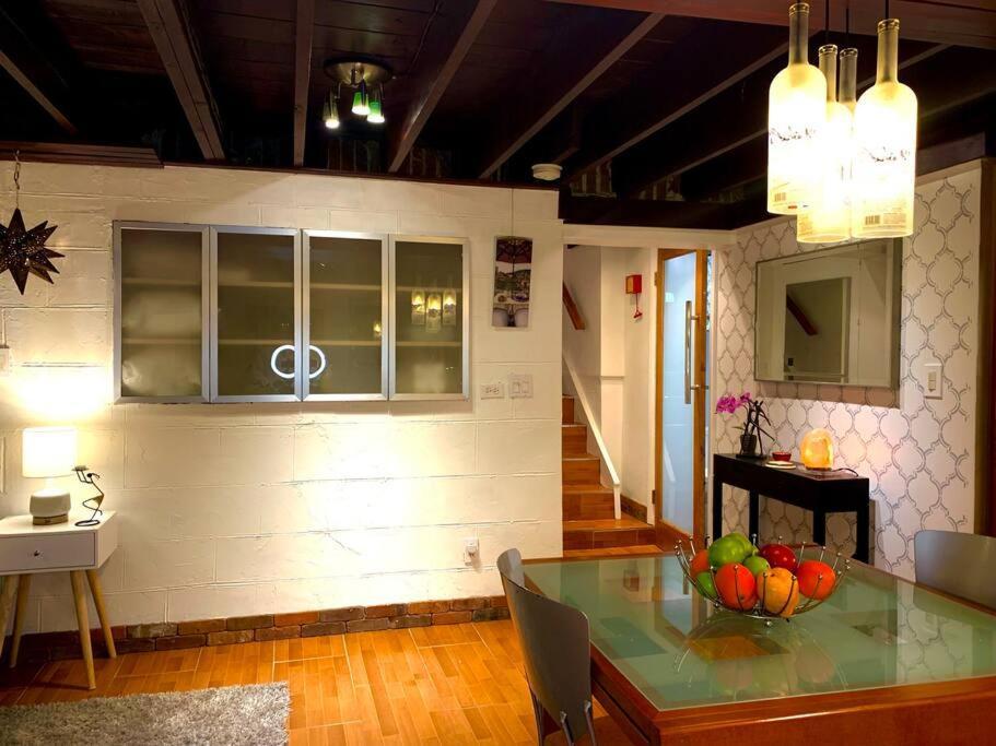 Live In This Iconic East Side Lower Level Unit Providence Exterior foto